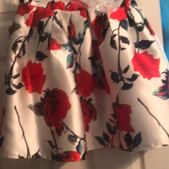 2 piece floral dress - Picture 4 of 4